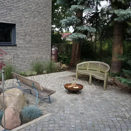 Charming In Lubben
